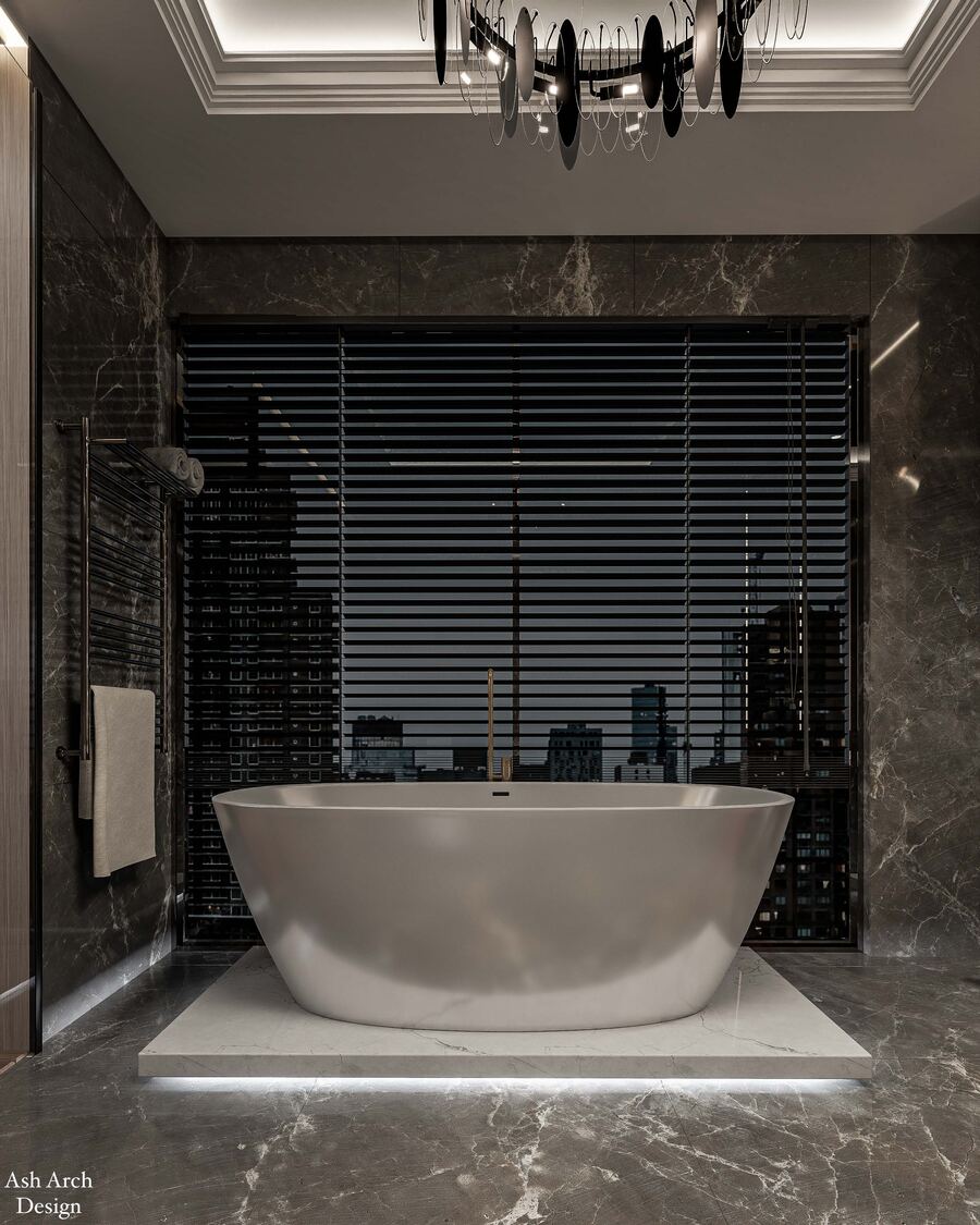 Freestanding tub — city view
